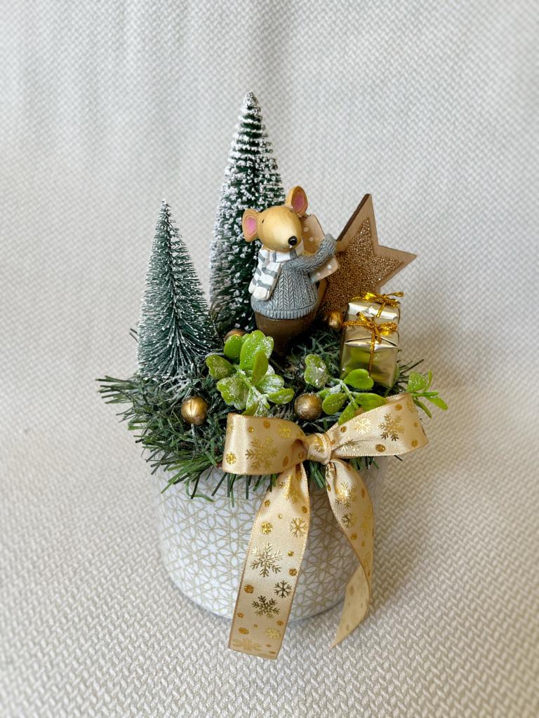 Egér ajándékkal adventi asztaldísz, 25cm 1