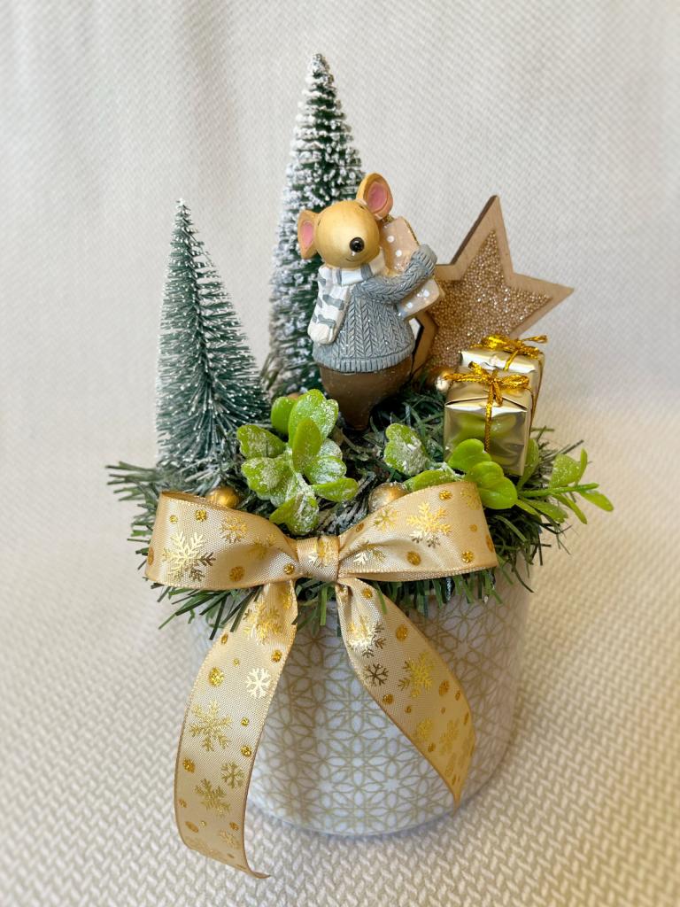 Egér ajándékkal adventi asztaldísz, 25cm 1