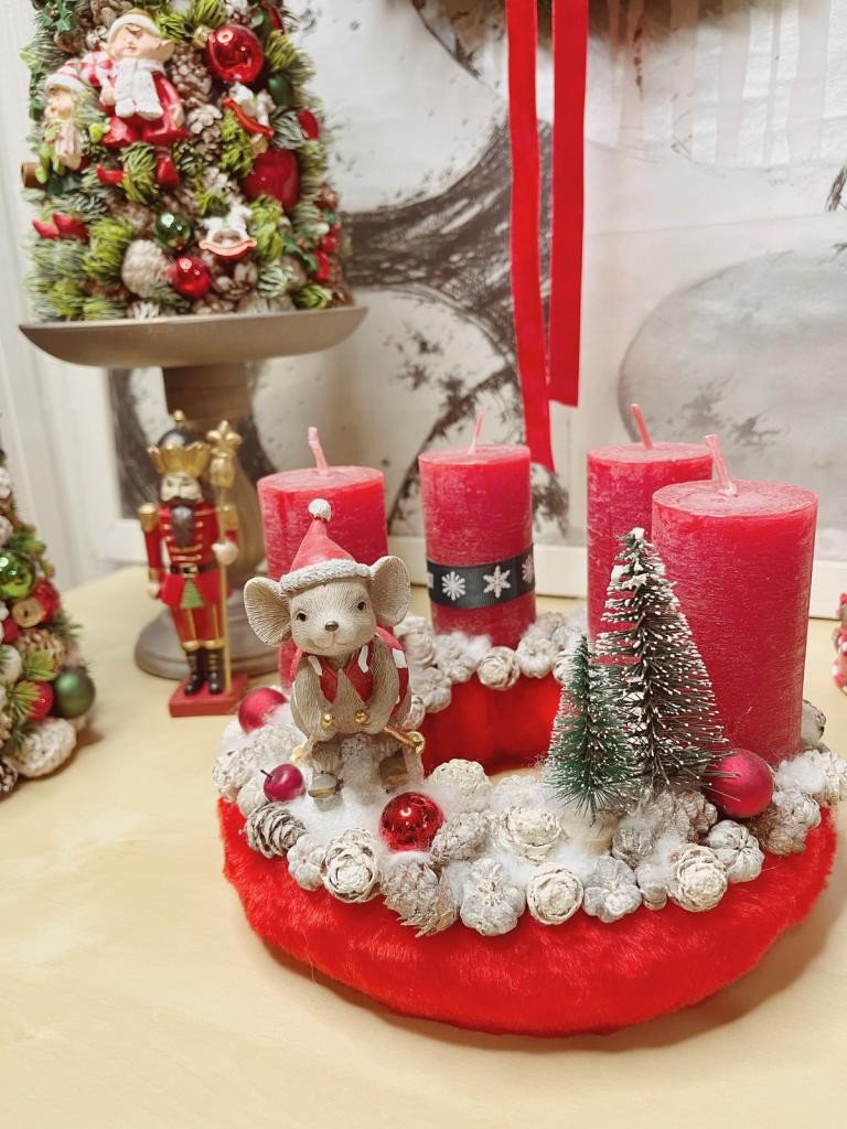 Adventi koszorú síelő egérrel piros színű 1