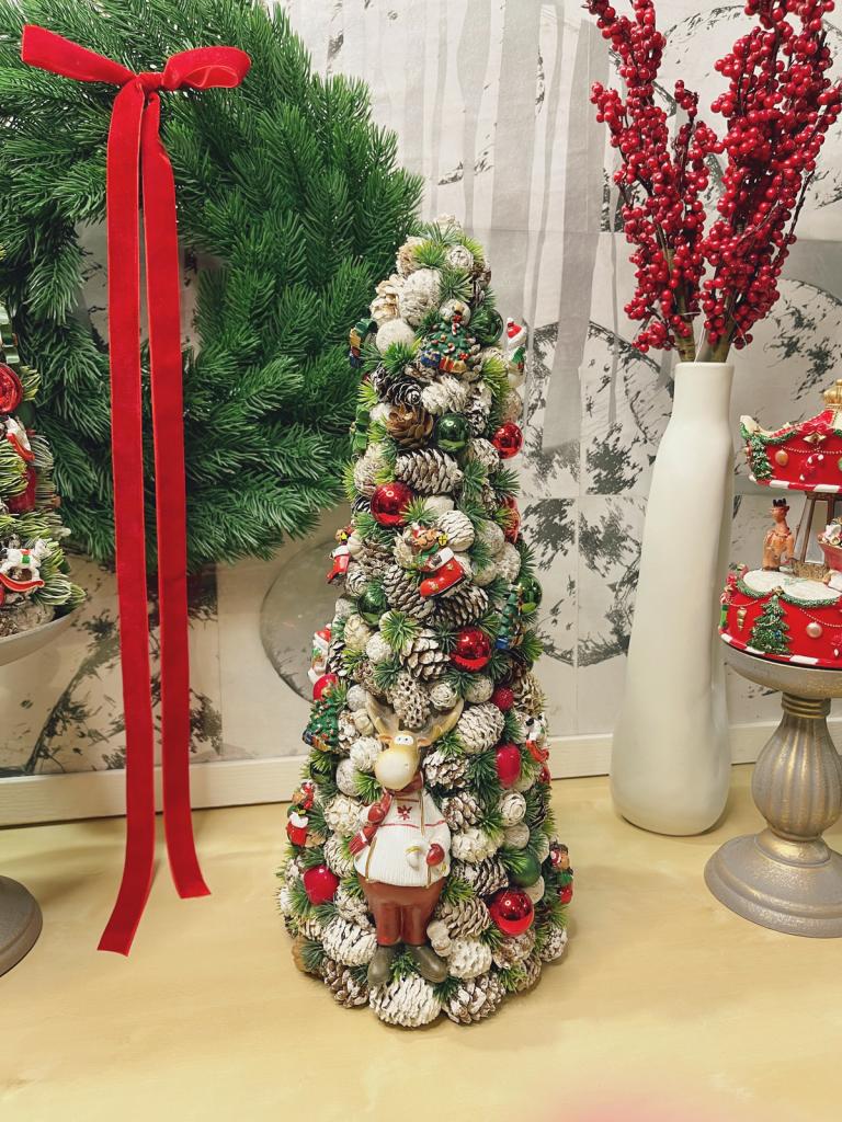 Adventi karácsonyfa szarvassal 1