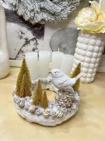 Adventi koszorú arany-fehér madárral 4