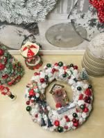 Karácsonyi kavalkád piros-zöld-fehér színben, adventi kopogtató ajtóra 35cm 3