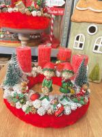 Adventi koszorú manókkal, piros-zöld, 28cm 5